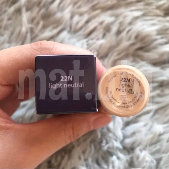Tarte 22N Light Neutral Shape Tape Concealer - Picture 3 of 3